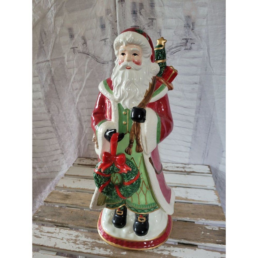 St Nicholas Santa centerpiece‎ ceramic wreath home decor